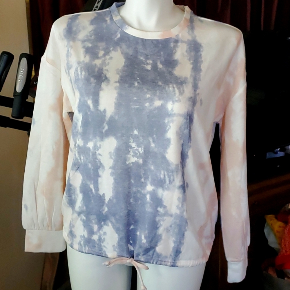 Brushed Tie Dye Sweatshirt with drawstrings Woman's Size XL